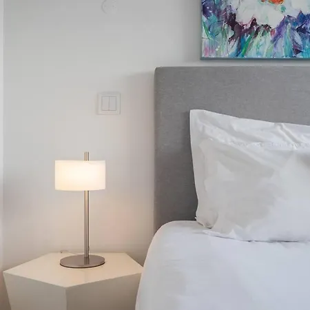 Comfy Porto